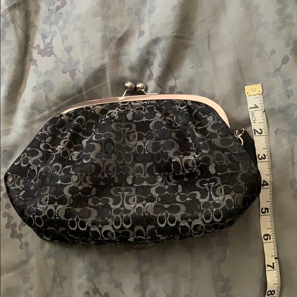 Coach clutch - Picture 5 of 5